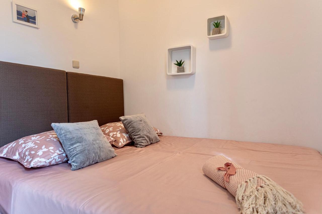 Apartments Adria Garden Baška Kültér fotó